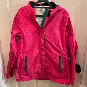 Vineyard vines rain jacket!